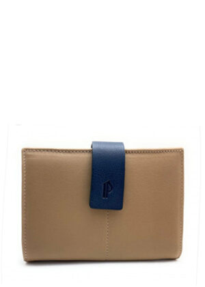 Billetero de mujer pequeño con monedero PNL Packaging incluido Caja metálica color Plata Pielnoble. Medidas: 9 de alto x 13 cm de largo. Características: Un departamento, de 9 x 13 cm. Ocho departamentos para tarjetas de crédito. Dos departamentos con rejilla transparente tamaño tarjeta. Un talco transparente interior. Dos departamentos para papeles. Dos departamentos con rejilla transparente. Cierre de banda con clip metálico y logo grabado en la piel. Monedero exterior: Dos bolsillos. Un monedero con cierre de cremallera. Cierre de solapa con clip metálico. Logotipo de la marca grabado en la piel. Protección RFID